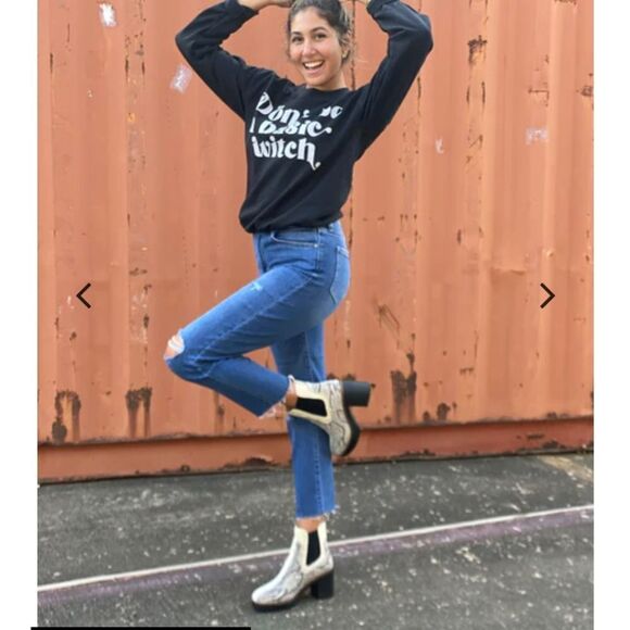 Chinese Laundry Good Day Snake Skin Block Heel Bootie Chelsea Boots Size 8.5 - Picture 10 of 11